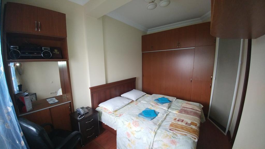 Gigi Apartments Batumi Exteriör bild